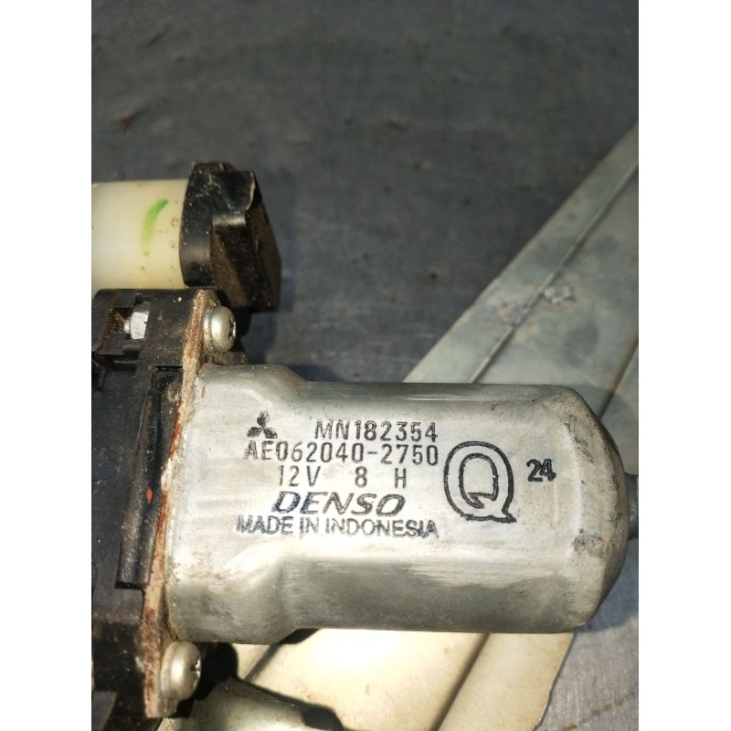 Recambio de elevalunas trasero izquierdo para mitsubishi l200 / triton (ka_t, kb_t) 2.5 di-d 4wd (kb4t) referencia OEM IAM MN182