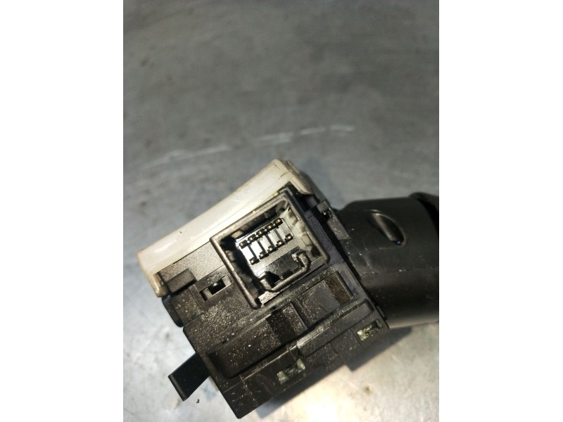 Recambio de mando luces para mitsubishi l200 / triton (ka_t, kb_t) 2.5 di-d 4wd (kb4t) referencia OEM IAM E380013  2005