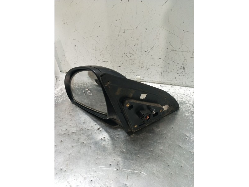Recambio de retrovisor izquierdo para kia cee´d hatchback (ed) 1.6 crdi 115 referencia OEM IAM  ELÉCTRICO 2006