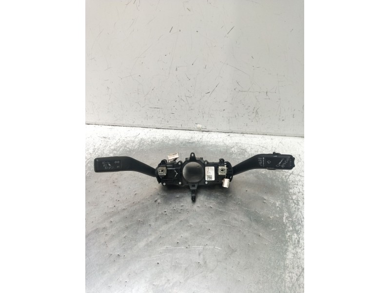 Recambio de mando luces para volkswagen caddy iv furgoneta/monovolumen (saa, sah) 2.0 tdi referencia OEM IAM 5K0953521FT 0424162