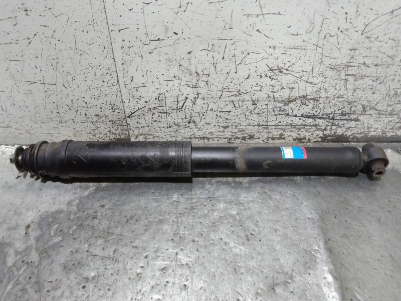 Recambio de amortiguador trasero izquierdo para toyota prius+ advance referencia OEM IAM 4853047390  