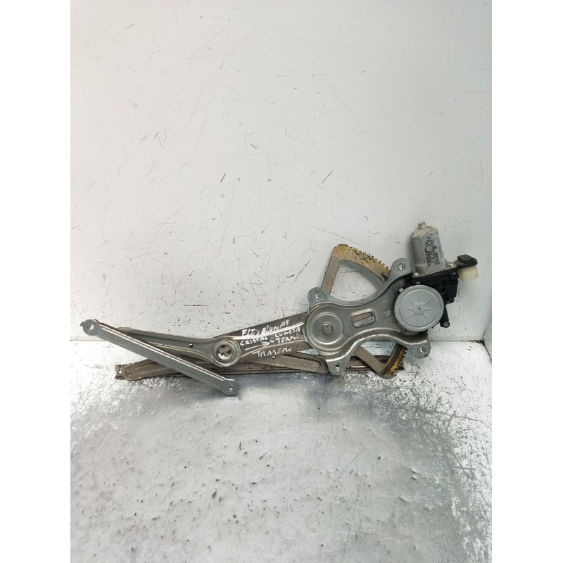 Recambio de elevalunas trasero derecho para mitsubishi l200 / triton (ka_t, kb_t) 2.5 di-d 4wd (kb4t) referencia OEM IAM   