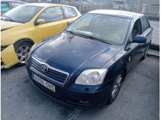 toyota avensis sedán (_t25_) del año 2005