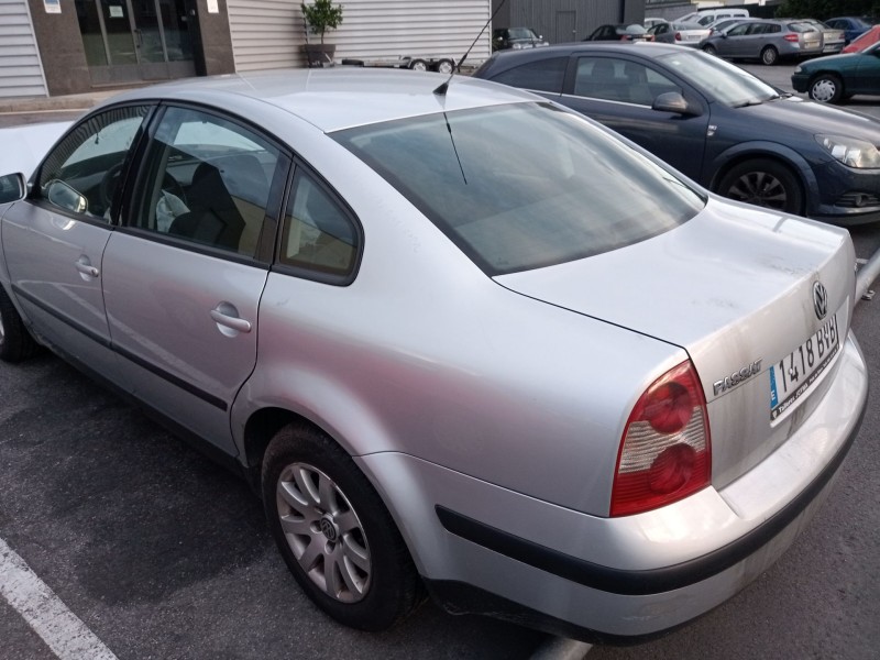 volkswagen passat b5.5 (3b3) del año 2002