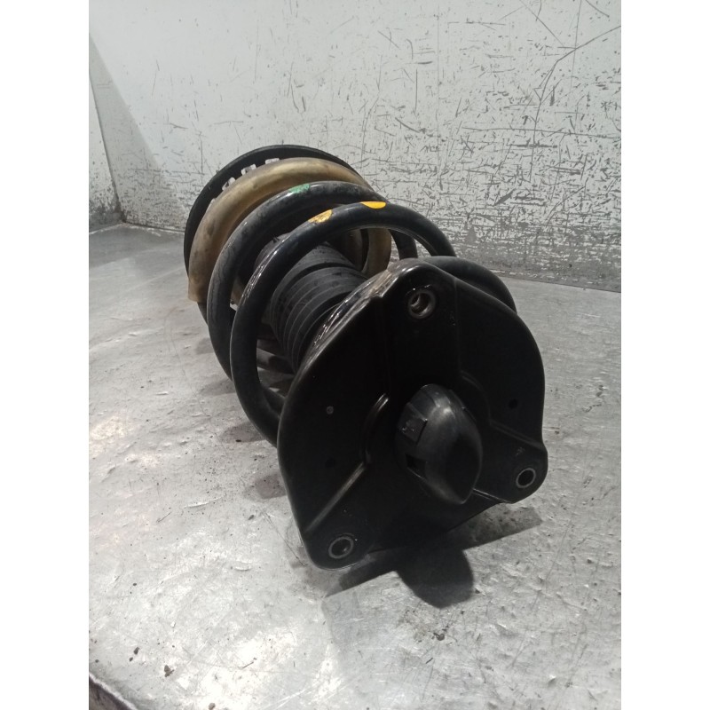 Recambio de amortiguador delantero izquierdo para mercedes-benz clase v (w447) v 200 cdi / d (447.811, 447.813, 447.815) referen