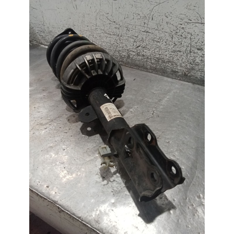 Recambio de amortiguador delantero derecho para mercedes-benz clase v (w447) v 200 cdi / d (447.811, 447.813, 447.815) referenci