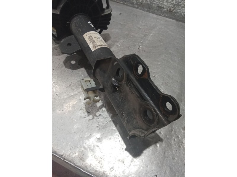 Recambio de amortiguador delantero derecho para mercedes-benz clase v (w447) v 200 cdi / d (447.811, 447.813, 447.815) referenci
