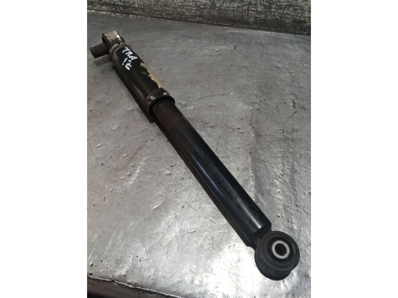 Recambio de amortiguador trasero izquierdo para mercedes-benz clase v (w447) v 200 cdi / d (447.811, 447.813, 447.815) referenci