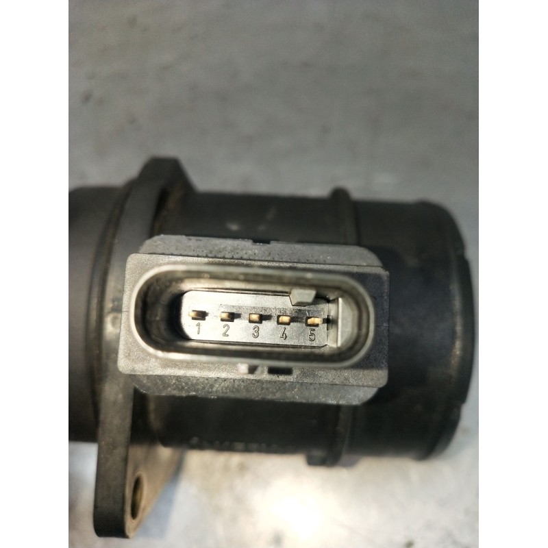 Recambio de caudalimetro para kia cee´d hatchback (ed) 1.6 crdi 115 referencia OEM IAM 9220930004 281642A401 2006