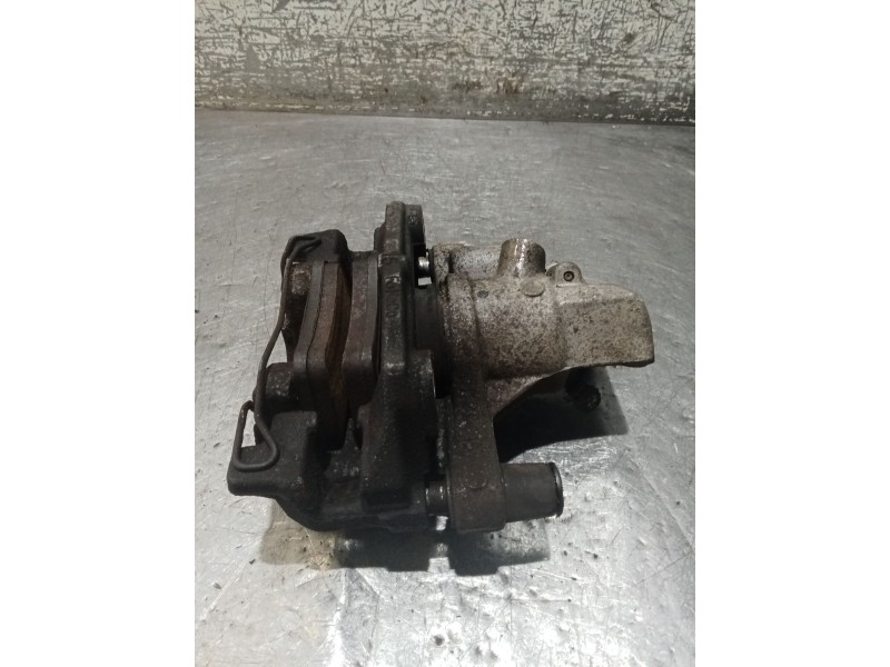 Recambio de pinza freno trasera derecha para ford focus ii turnier (da_, ffs, ds) 1.6 tdci referencia OEM IAM   05