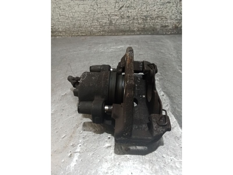 Recambio de pinza freno delantera derecha para ford focus ii turnier (da_, ffs, ds) 1.6 tdci referencia OEM IAM   05