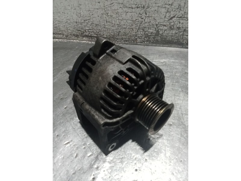 Recambio de alternador para renault megane ii coupé-cabriolet (em0/1_) 1.9 dci referencia OEM IAM 8200293215 2542818D 03