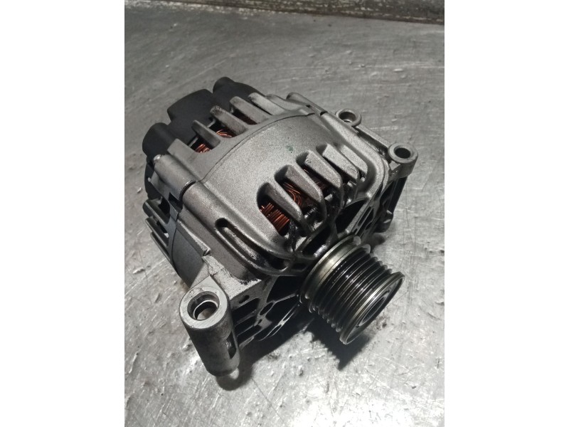 Recambio de alternador para citroën c4 i (lc_) 1.6 vti 120 referencia OEM IAM V75765138001 2605106A 06