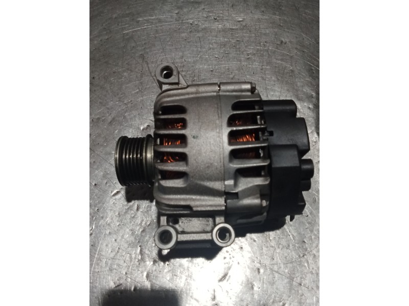 Recambio de alternador para citroën c4 i (lc_) 1.6 vti 120 referencia OEM IAM V75765138001 2605106A 06