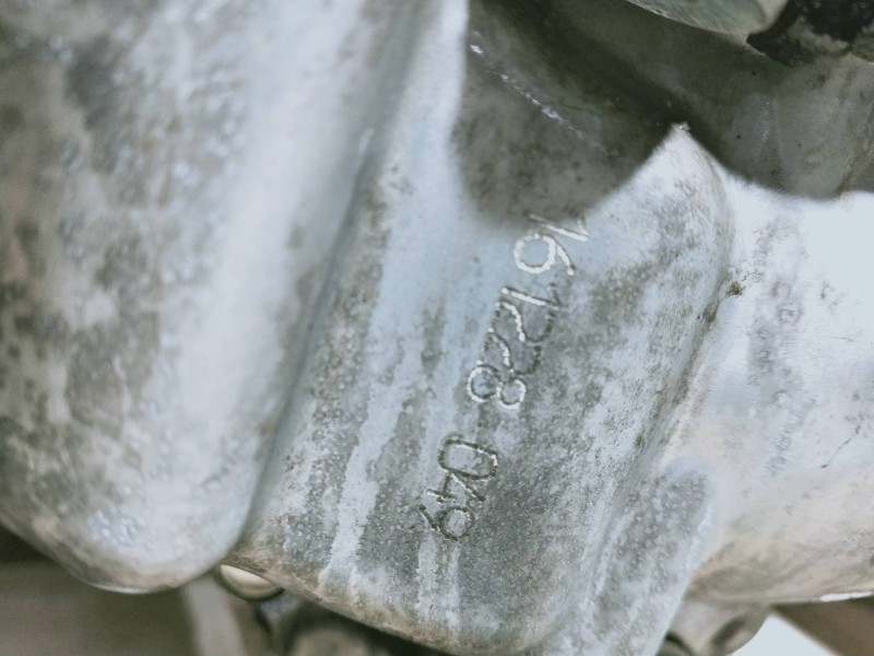 Recambio de caja cambios para lexus nx 300h 2wd referencia OEM IAM 2JM 161228 049 