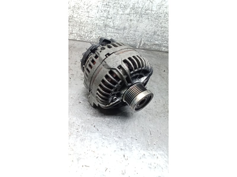 Recambio de alternador para volvo xc90 i (275) d5 awd referencia OEM IAM 30667788 0124625024 06 160A