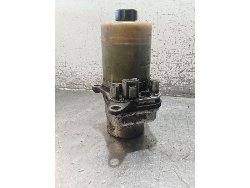 Recambio de bomba direccion para ford focus ii turnier (da_, ffs, ds) 1.6 tdci referencia OEM IAM 4M513K514BD  05
