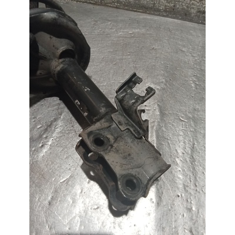 Recambio de amortiguador delantero derecho para nissan almera ii hatchback (n16) 1.5 dci referencia OEM IAM   02