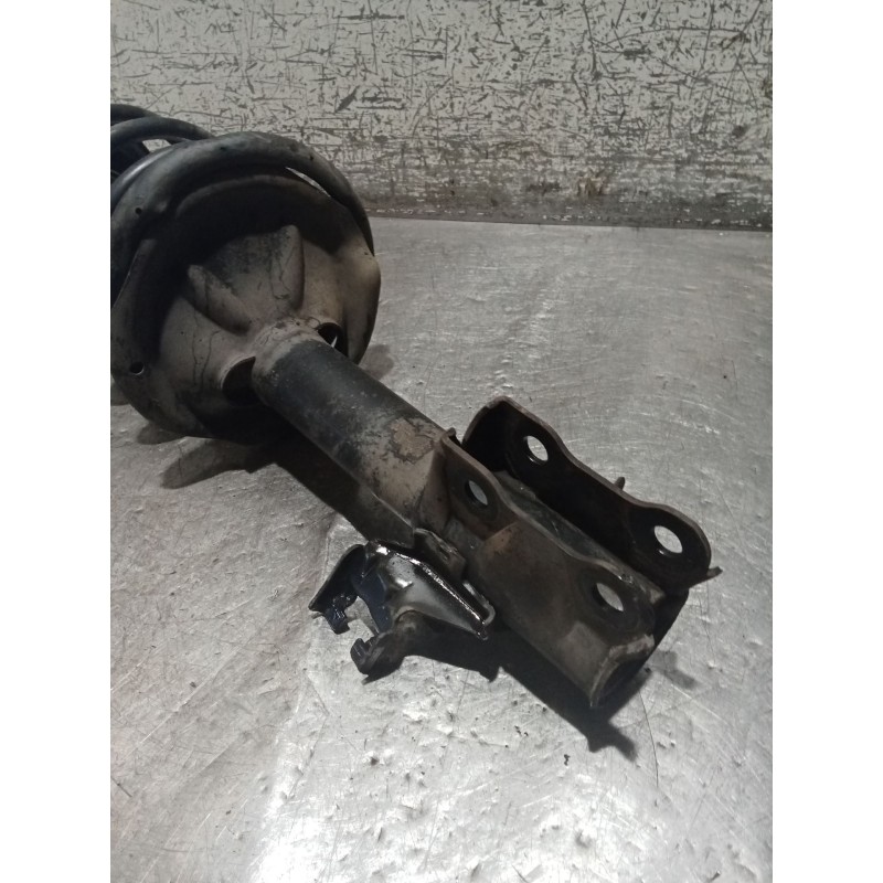 Recambio de amortiguador delantero izquierdo para nissan almera ii hatchback (n16) 1.5 dci referencia OEM IAM   02