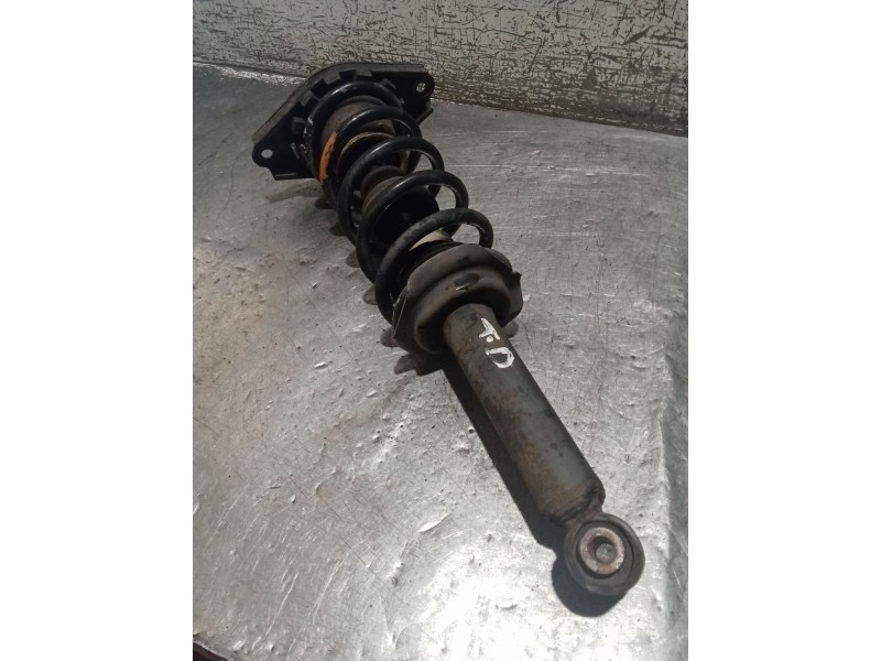 Recambio de amortiguador trasero derecho para nissan almera ii hatchback (n16) 1.5 dci referencia OEM IAM   02