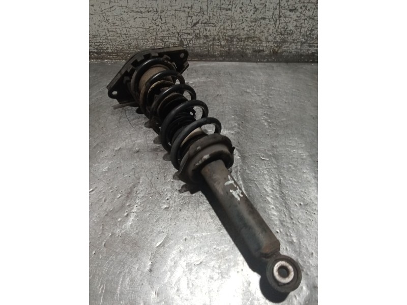 Recambio de amortiguador trasero izquierdo para nissan almera ii hatchback (n16) 1.5 dci referencia OEM IAM   02