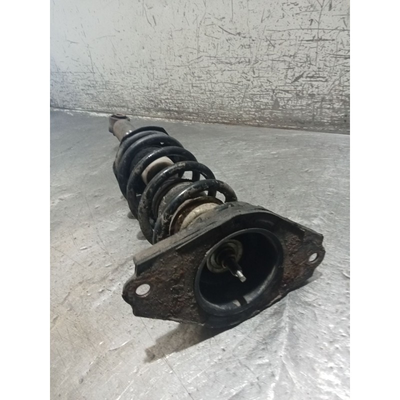 Recambio de amortiguador trasero izquierdo para nissan almera ii hatchback (n16) 1.5 dci referencia OEM IAM   02