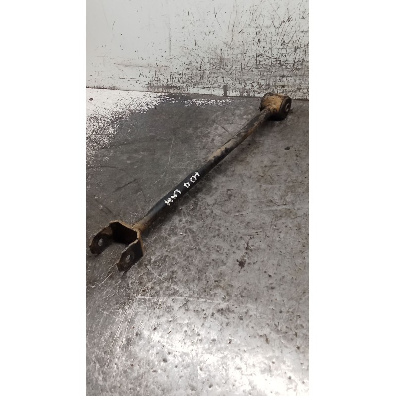 Recambio de brazo suspension superior trasero derecho para toyota corolla (_e11_) 1.4 16v (zze111_) referencia OEM IAM  ANTERIOR