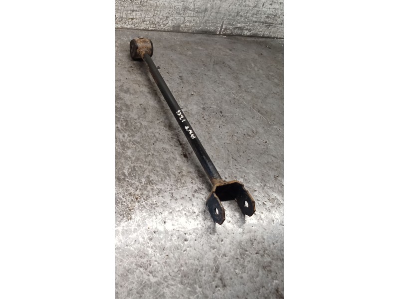 Recambio de brazo suspension superior trasero izquierdo para toyota corolla (_e11_) 1.4 16v (zze111_) referencia OEM IAM  ANTERI
