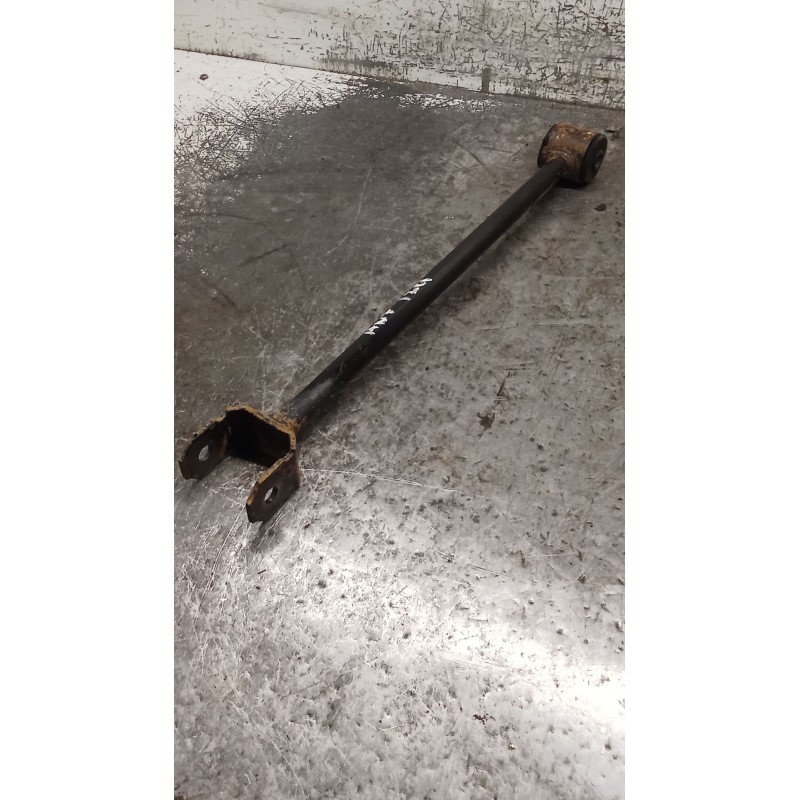 Recambio de brazo suspension superior trasero izquierdo para toyota corolla (_e11_) 1.4 16v (zze111_) referencia OEM IAM  ANTERI