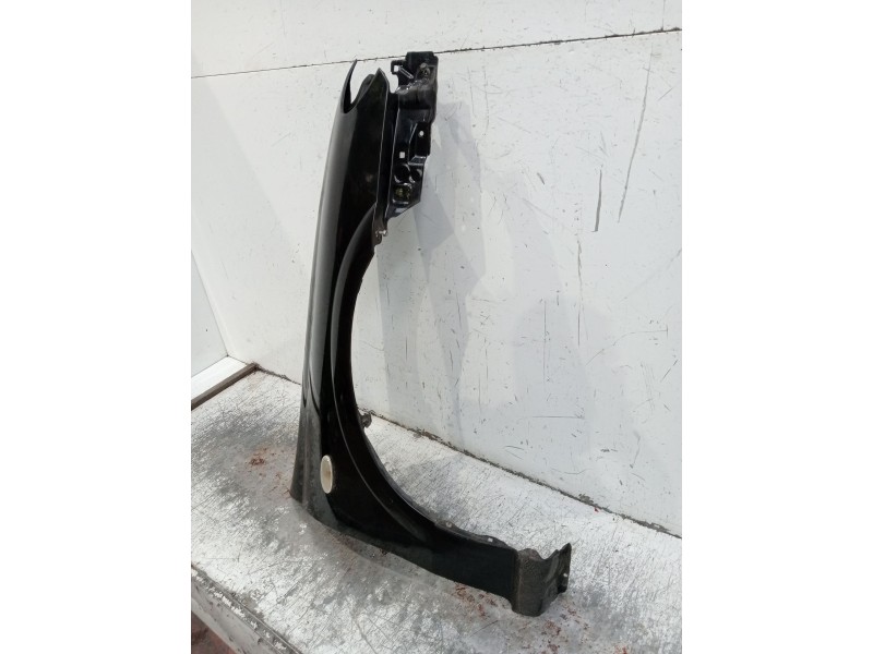 Recambio de aleta delantera derecha para nissan almera ii hatchback (n16) 1.5 dci referencia OEM IAM   