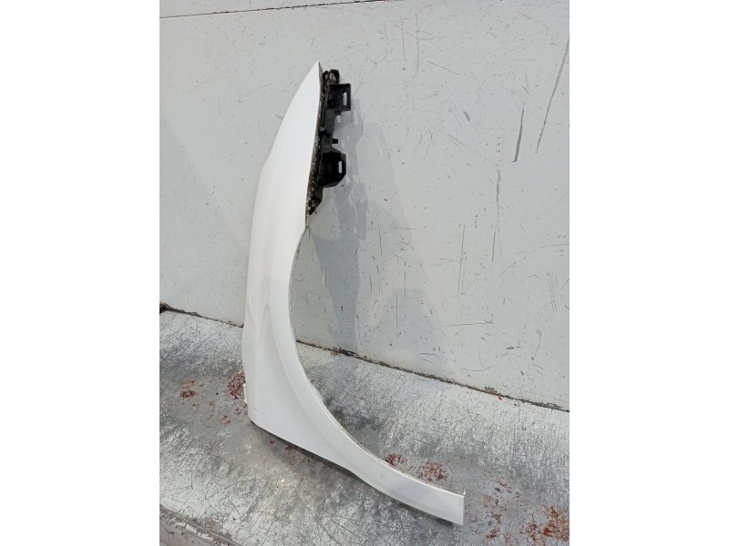 Recambio de aleta delantera derecha para citroën c4 i (lc_) 1.6 vti 120 referencia OEM IAM   