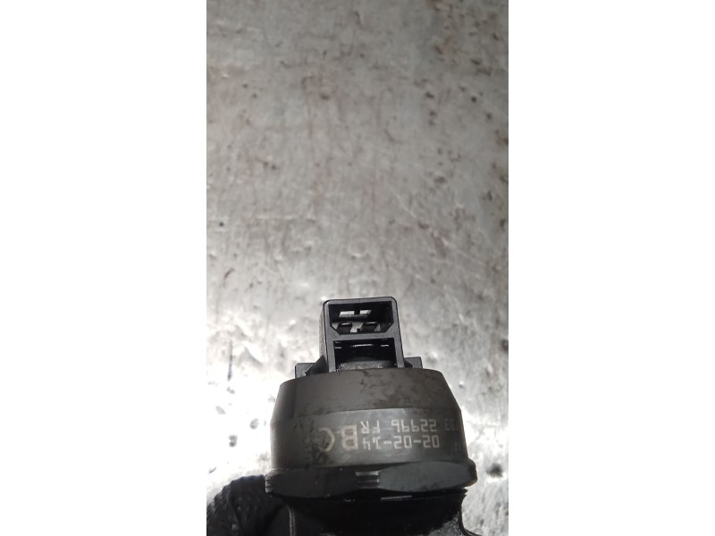 Recambio de inyector para volkswagen passat b5.5 (3b3) 1.9 tdi referencia OEM IAM 038130073AJ 0414720037 BOSCH