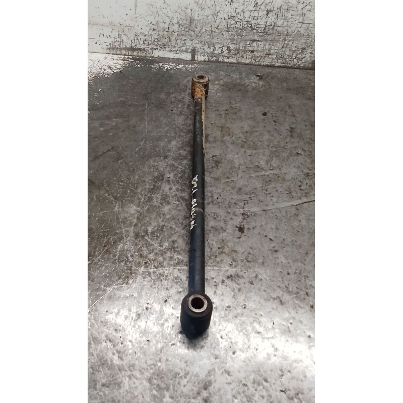 Recambio de brazo suspension superior trasero izquierdo para toyota corolla (_e11_) 1.4 16v (zze111_) referencia OEM IAM  ANTERI