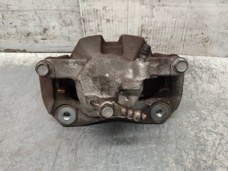 Recambio de pinza freno delantera derecha para toyota prius+ advance referencia OEM IAM   