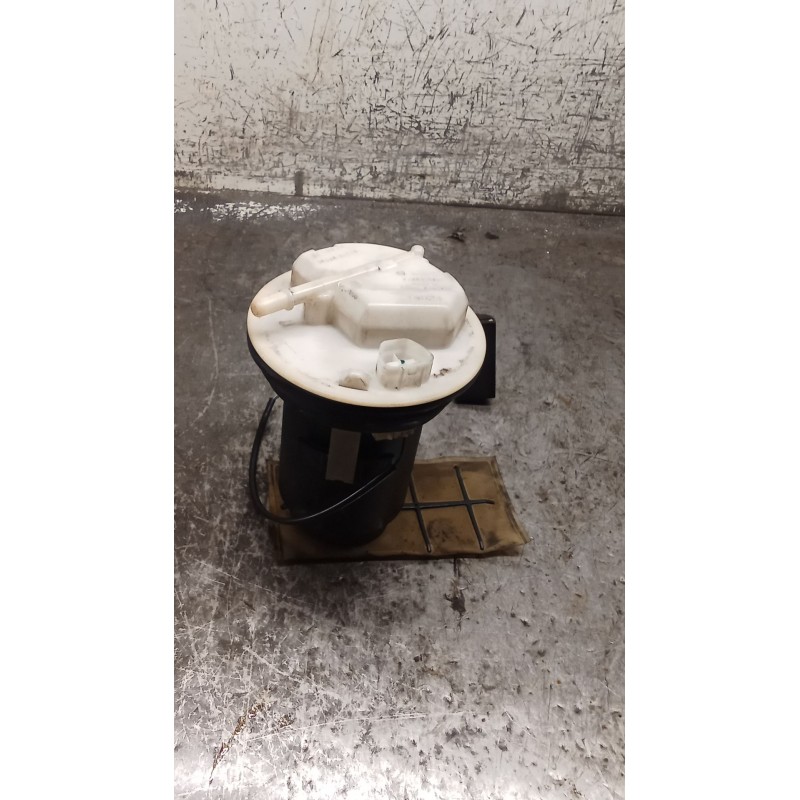 Recambio de bomba combustible para toyota corolla (_e11_) 1.4 16v (zze111_) referencia OEM IAM 7724002050 0580313058 00