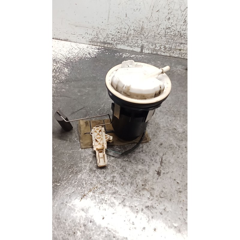 Recambio de bomba combustible para toyota corolla (_e11_) 1.4 16v (zze111_) referencia OEM IAM 7724002050 0580313058 00