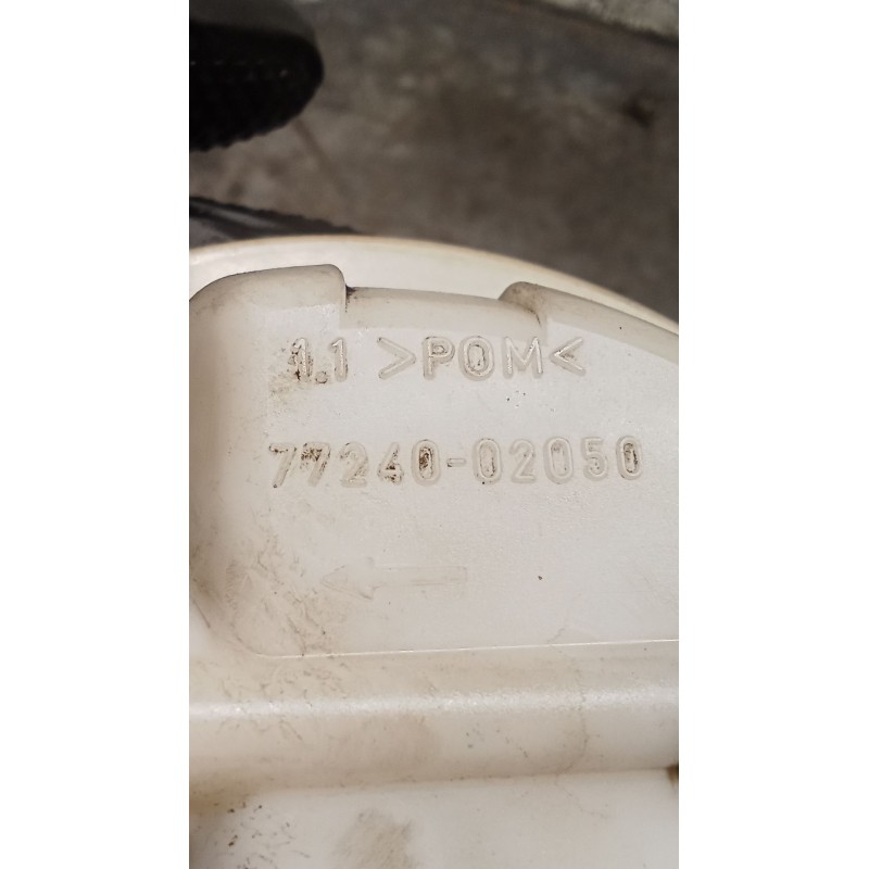 Recambio de bomba combustible para toyota corolla (_e11_) 1.4 16v (zze111_) referencia OEM IAM 7724002050 0580313058 00