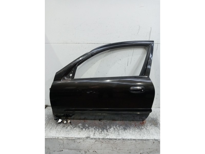 Recambio de puerta delantera izquierda para nissan almera ii hatchback (n16) 1.5 dci referencia OEM IAM   3P