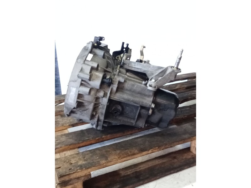 Recambio de caja cambios para nissan almera ii hatchback (n16) 1.5 dci referencia OEM IAM JR 5106 5V A033233