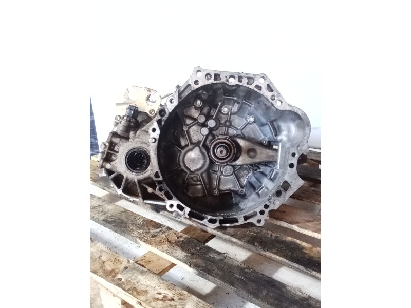 Recambio de caja cambios para toyota corolla (_e11_) 1.4 16v (zze111_) referencia OEM IAM Y10808698 5V 