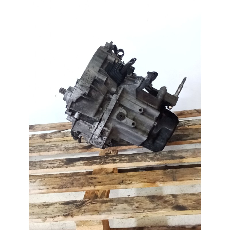 Recambio de caja cambios para renault clio ii (bb_, cb_) 1.9 d (b/cb0j) referencia OEM IAM JB 1968 5V S064664