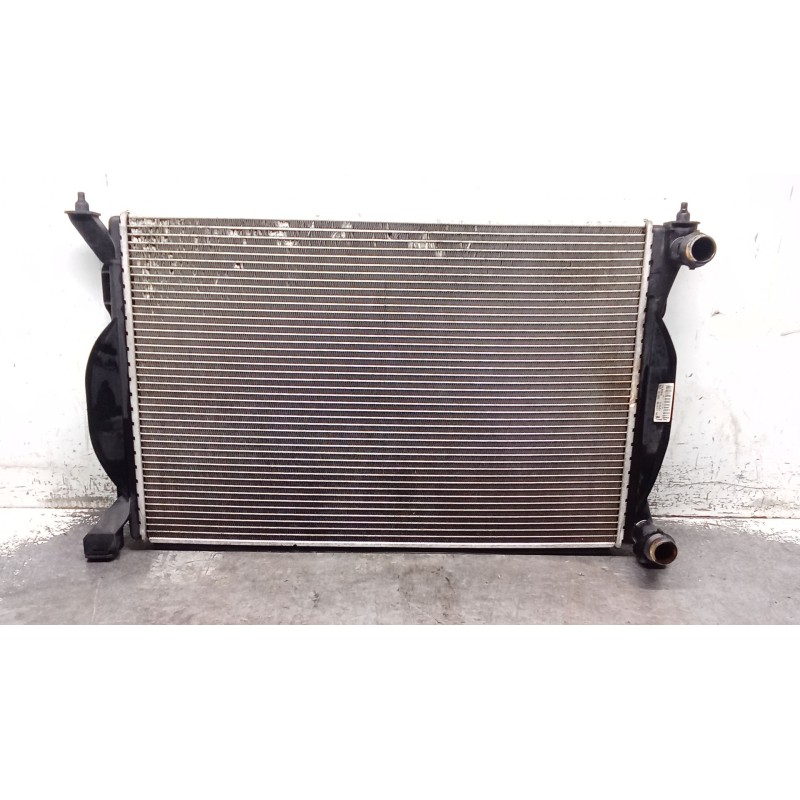 Recambio de radiador agua para audi a4 b6 (8e2) 1.8 t referencia OEM IAM 8E0121251  01