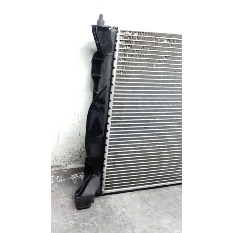 Recambio de radiador agua para audi a4 b6 (8e2) 1.8 t referencia OEM IAM 8E0121251  01