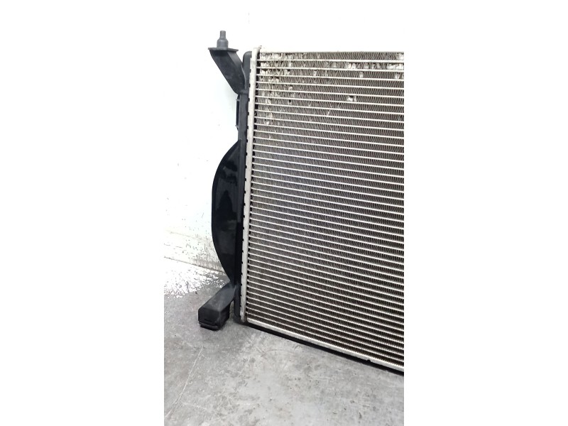 Recambio de radiador agua para audi a4 b6 (8e2) 1.8 t referencia OEM IAM 8E0121251  01