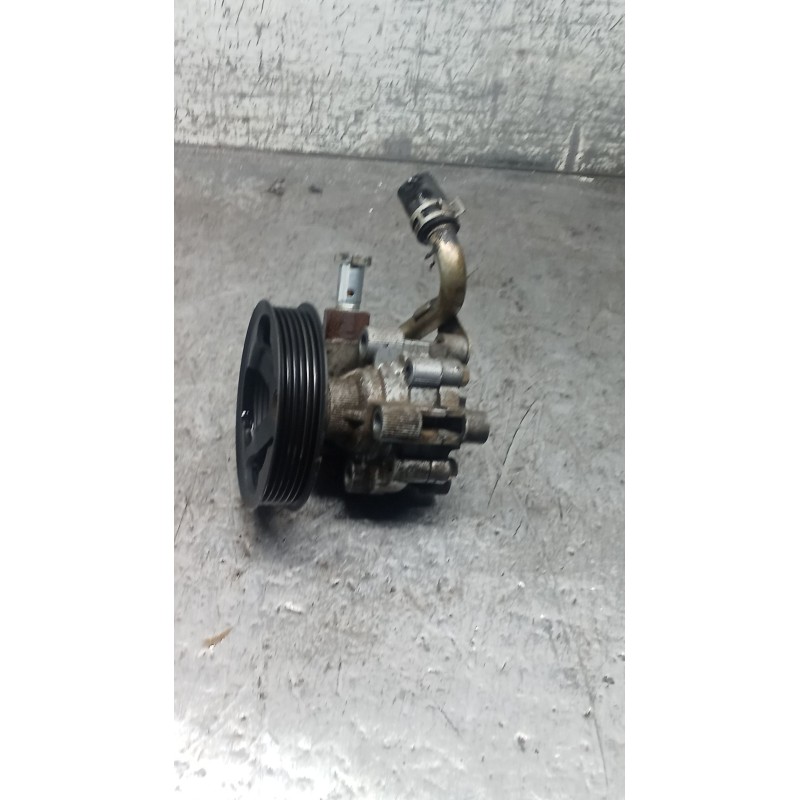 Recambio de bomba direccion para toyota corolla (_e11_) 1.4 16v (zze111_) referencia OEM IAM 12180  00