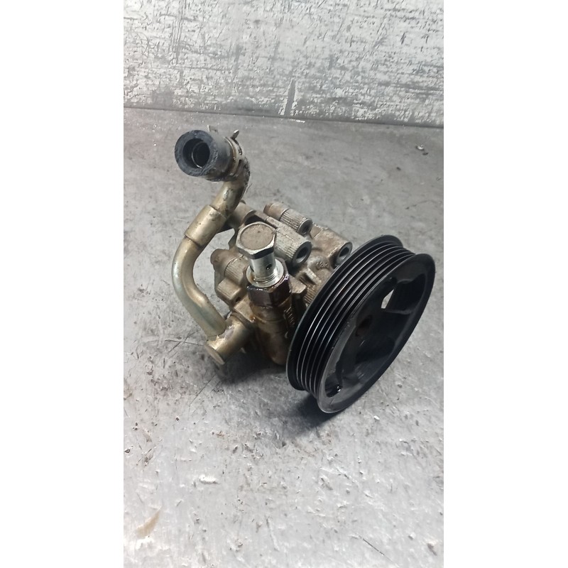 Recambio de bomba direccion para toyota corolla (_e11_) 1.4 16v (zze111_) referencia OEM IAM 12180  00