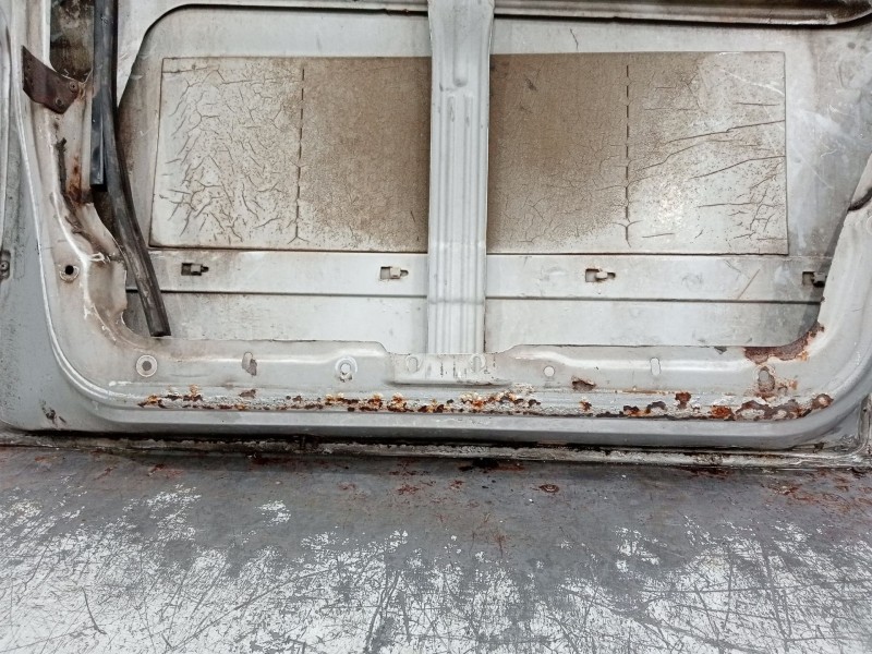 Recambio de puerta delantera izquierda para mercedes-benz vito autobús (w638) 110 td 2.3 (638.174) referencia OEM IAM   5P