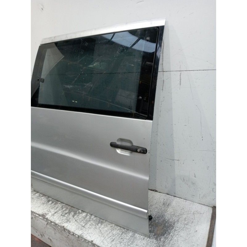 Recambio de puerta lateral corredera derecha para mercedes-benz vito autobús (w638) 110 td 2.3 (638.174) referencia OEM IAM   5P