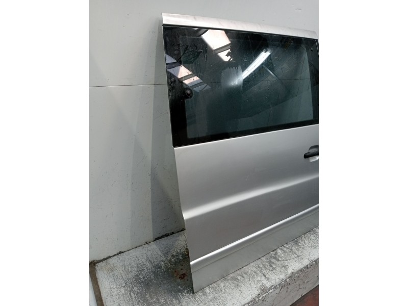 Recambio de puerta lateral corredera derecha para mercedes-benz vito autobús (w638) 110 td 2.3 (638.174) referencia OEM IAM   5P
