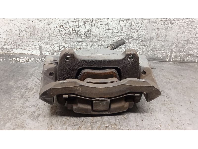 Recambio de pinza freno delantera derecha para volvo xc90 i (275) d5 awd referencia OEM IAM 30657307 ATE 06